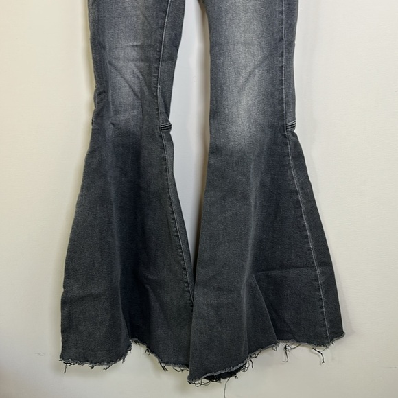 Free People Just Float On Flare Stretch Jean Black High Rise Cowgirl Sz 24 - Picture 7 of 13